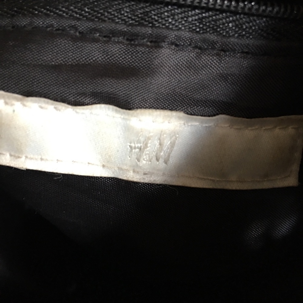 H&M Bucket Bag - Picture 3 of 7